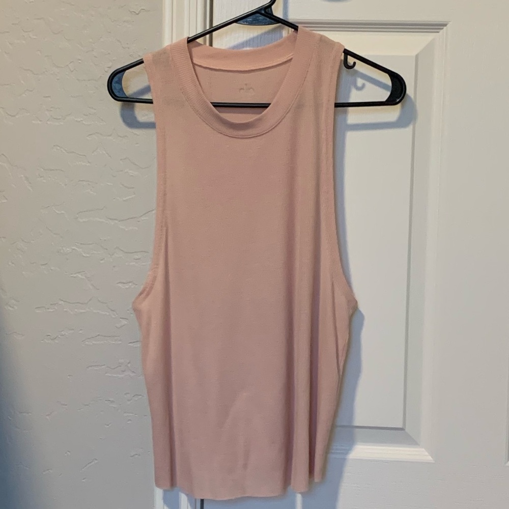 Alo Heat wave tank in Pale mauve